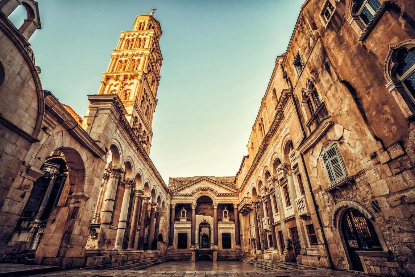 Apartment 5222-1 For 3 Pers In Split 0*,  Croatia