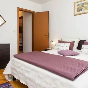 Apartment Bucka, Split
